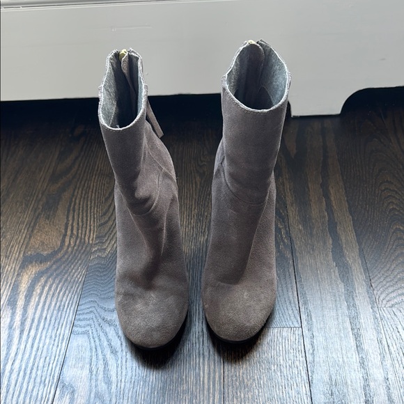 Seychelles Gray Suede Heeled Boots - Picture 5 of 8